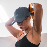 Caps