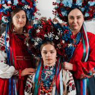 Traditional european clothing